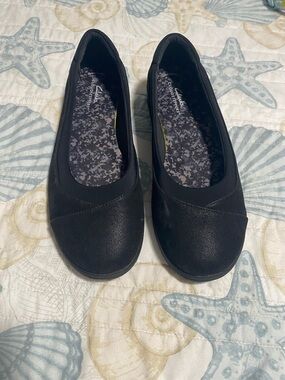 Clarks Black Women's Slip-On Comfort Flats